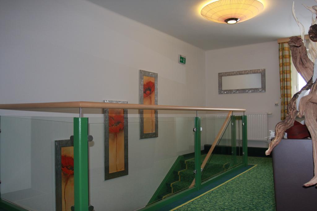 Hotel Sonnenhof Timelkam Exterior foto